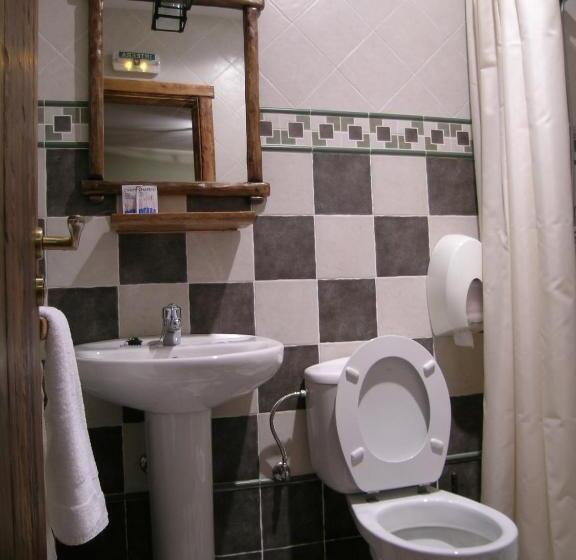 پانسیون Hostal Xaloa Orio