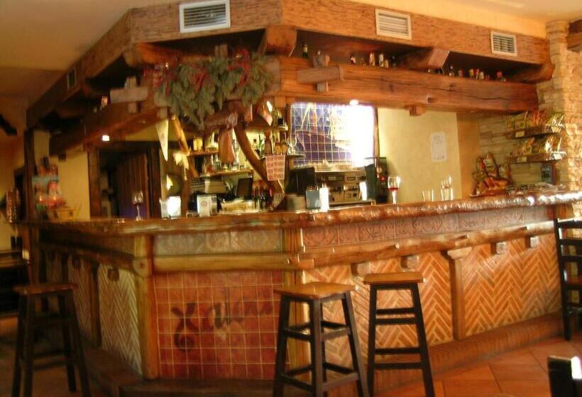 بنسيون Hostal Xaloa Orio