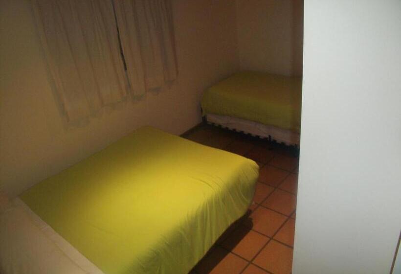 ペンション Hostal Yeti