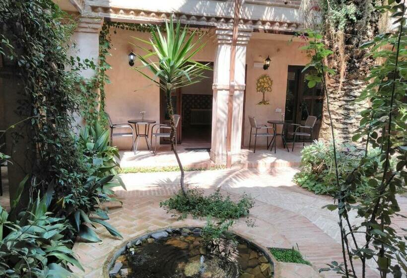 פנסיון La Venta Del Arriero