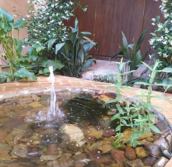 膳宿费 La Venta Del Arriero