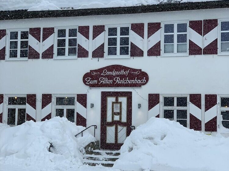 پانسیون Landgasthof Zum Alten Reichenbach