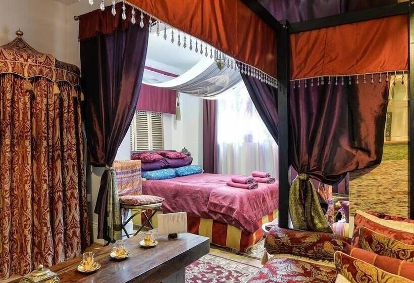 פנסיון Mama’s Inn Boutique Guest House