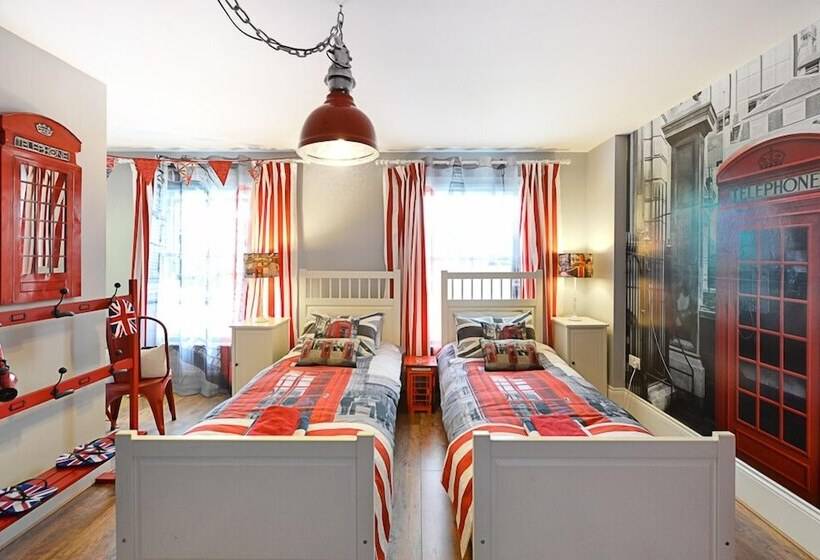 פנסיון Mama’s Inn Boutique Guest House