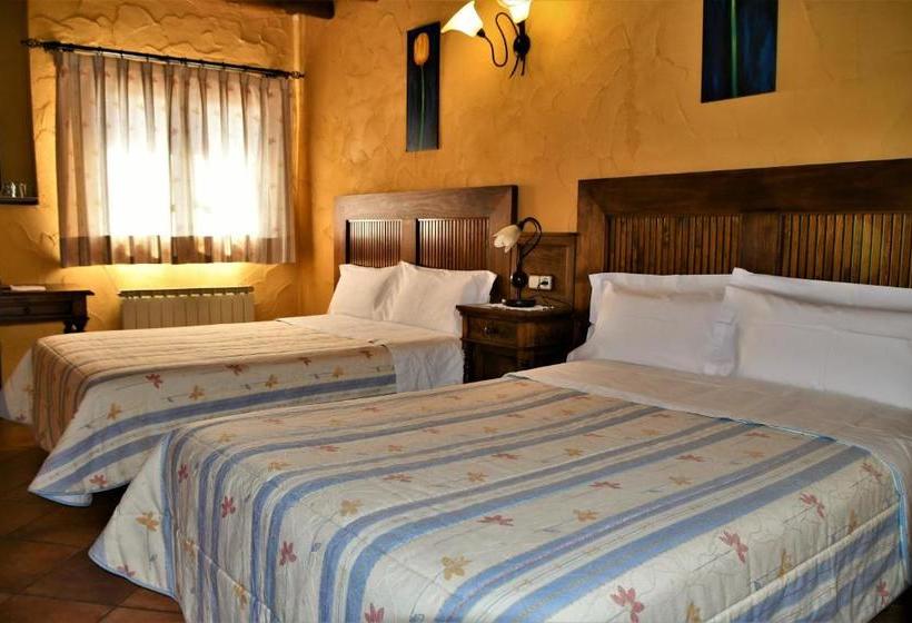 بنسيون Mas La Trampa