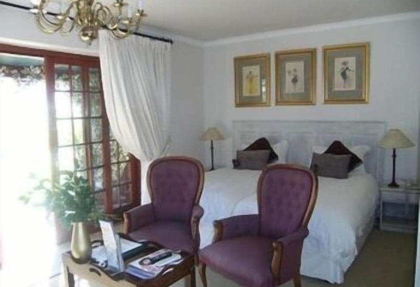 펜션 Mulligans Guest Lodge