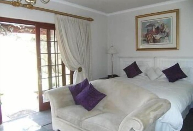 펜션 Mulligans Guest Lodge