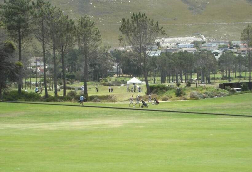 펜션 Mulligans Guest Lodge