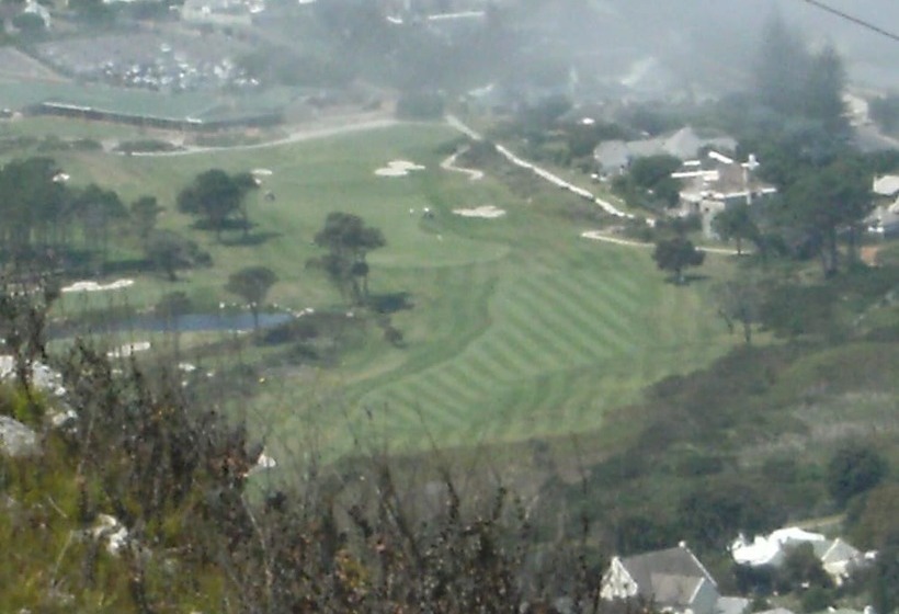 펜션 Mulligans Guest Lodge