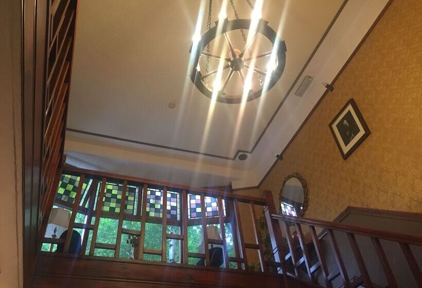 ペンション Oakfield Lodge Guest House Stockport