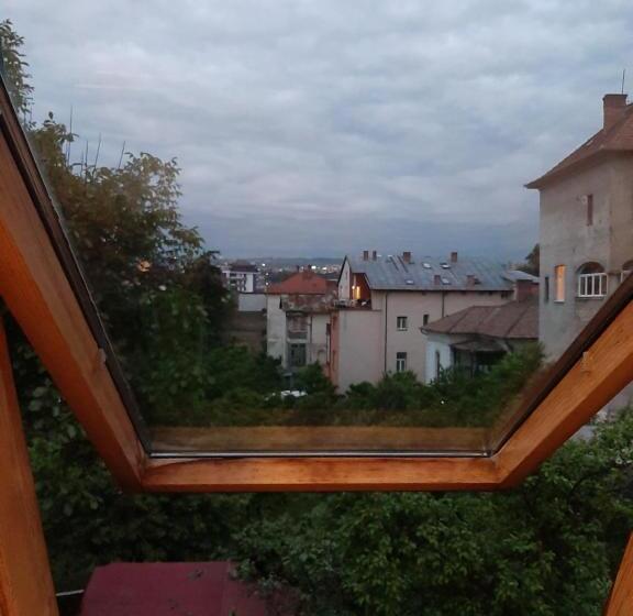 膳宿费 Piccola Italia Casa Racovita