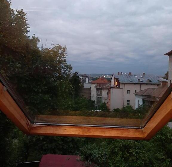 膳宿费 Piccola Italia Casa Racovita