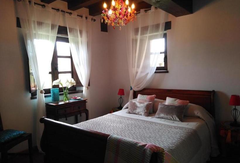 بنسيون Posada Sel De Breno