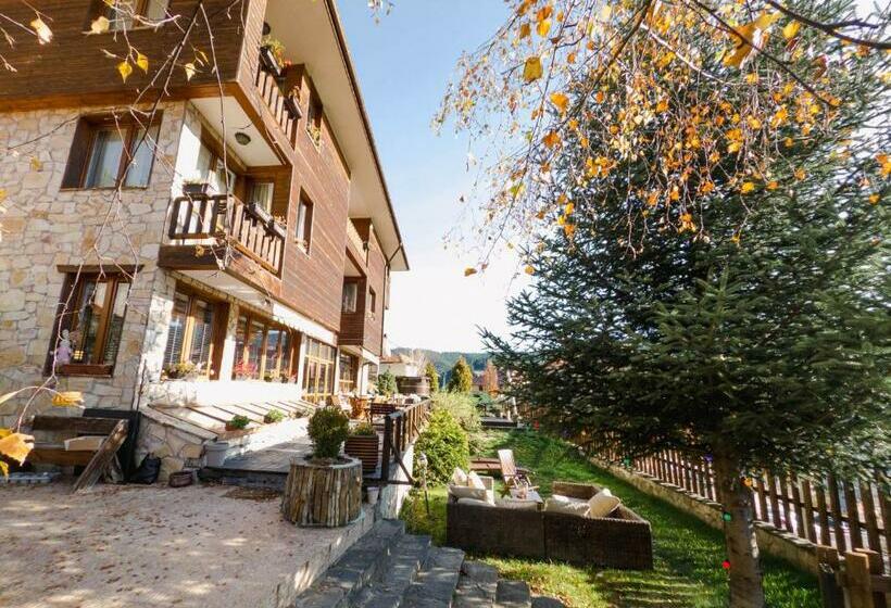 بنسيون Rodope Nook Guest House