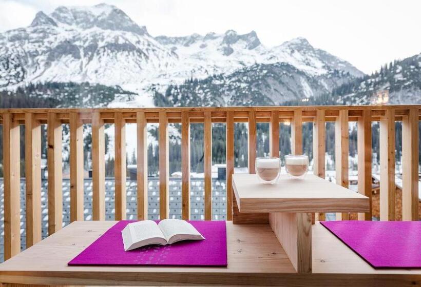 بنسيون Stäfeli