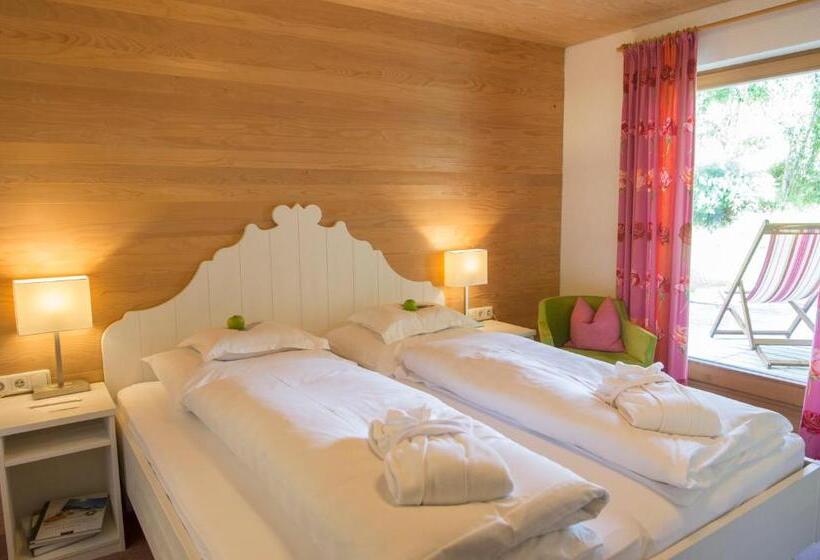 بنسيون Stäfeli