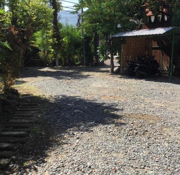 פנסיון The Nirwana Water Garden