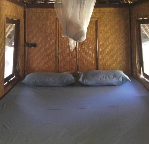 פנסיון The Nirwana Water Garden