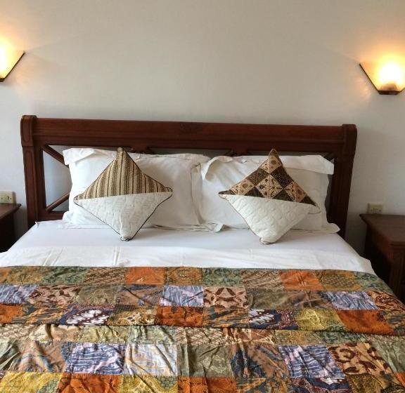 פנסיון The Nirwana Water Garden