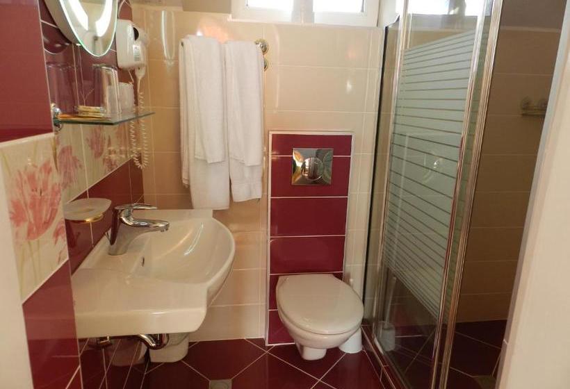 펜션 Vila Saltanat 41