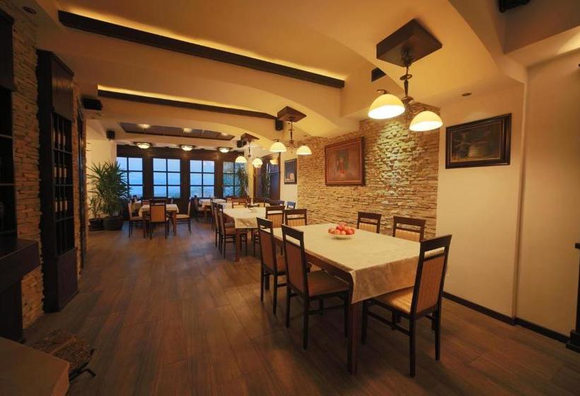 پانسیون Villa Od Alula