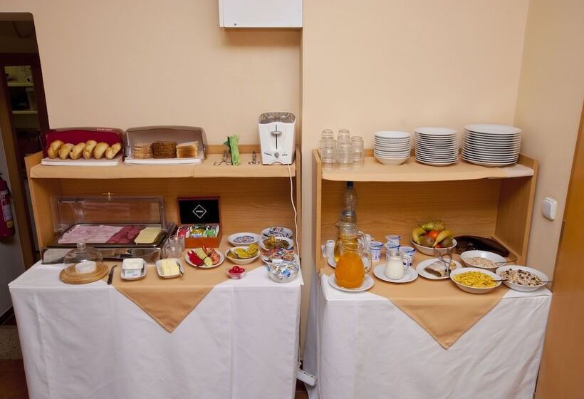 פנסיון Villa Rosa