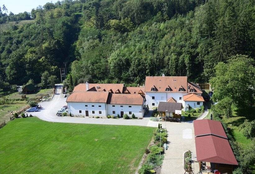 Pension Kadlcuv Mlyn