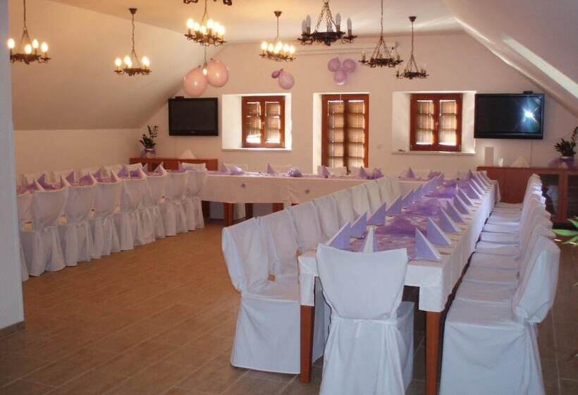 Pension Kadlcuv Mlyn