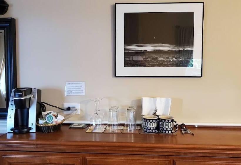 The Morrison House Bed And Breakfast