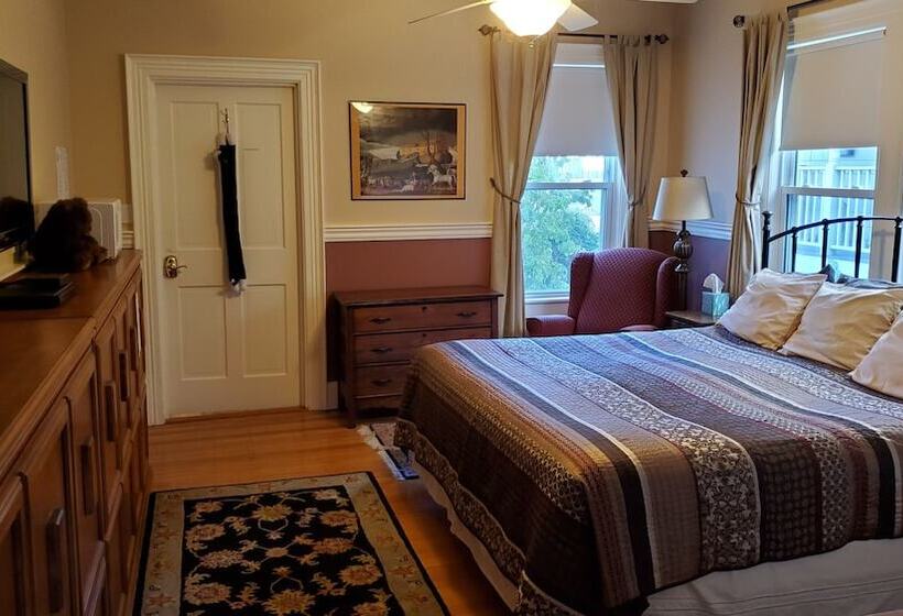 The Morrison House Bed And Breakfast