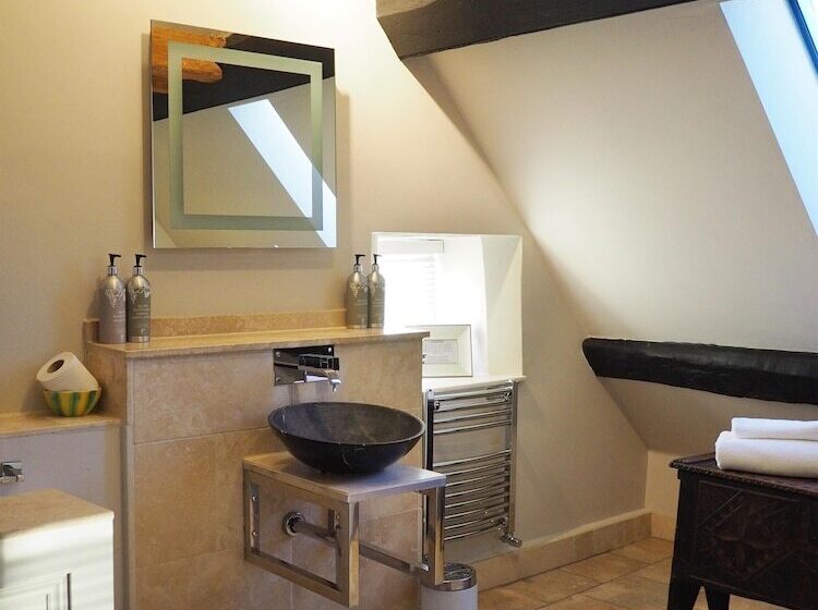 旅馆 Bear And Ragged Staff