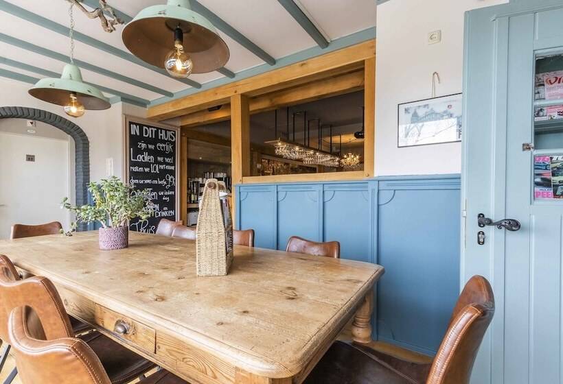 ユースホステル De Plank