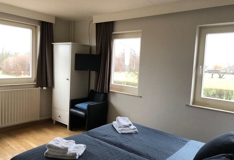 ユースホステル De Plank