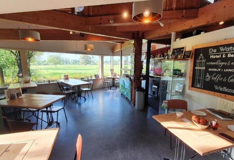 旅馆 De Watertoren