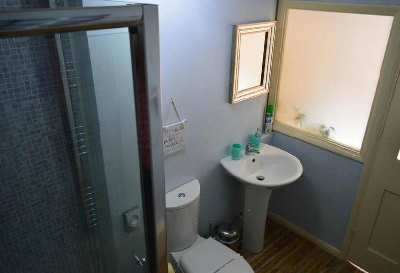 Общежитие Reindeer Accommodation