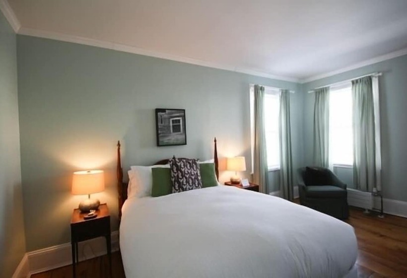 فندق صغير Snapdragon Inn