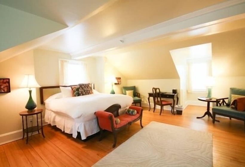 فندق صغير Snapdragon Inn