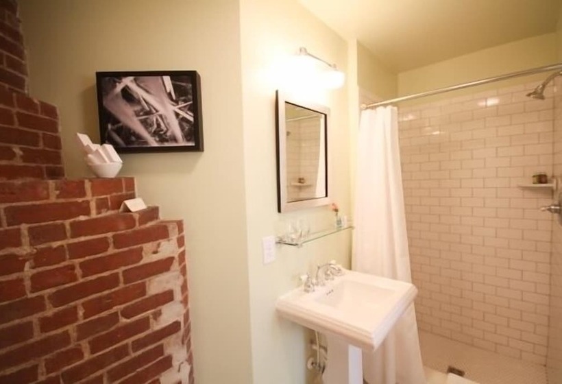 فندق صغير Snapdragon Inn