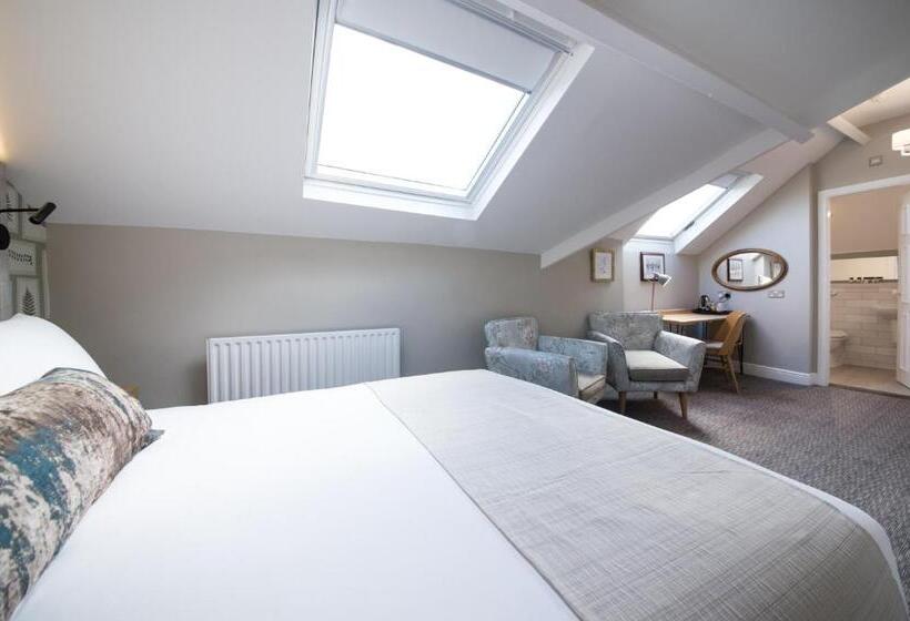 Общежитие The Cow & Calf By Innkeeper S Collection