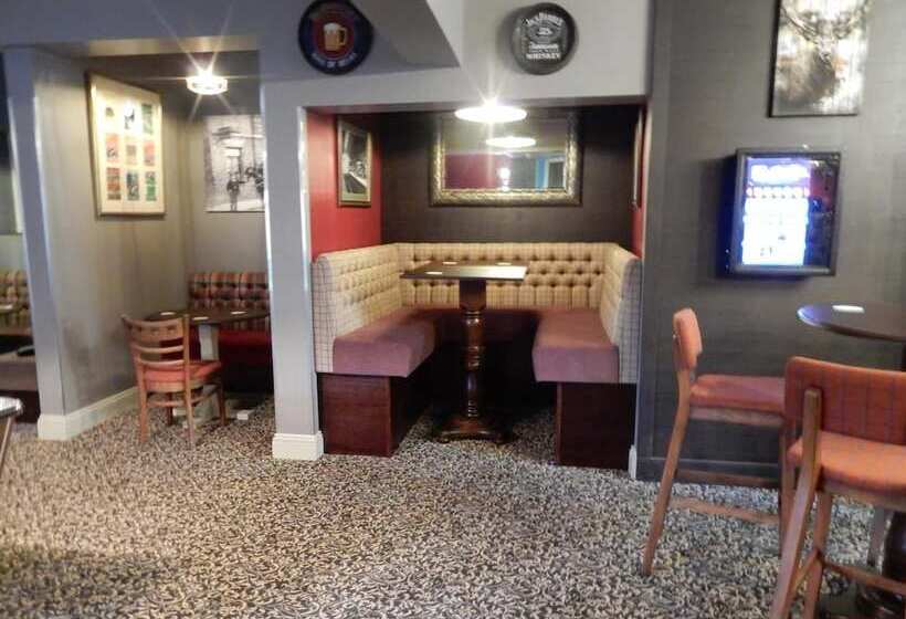 فندق صغير The White Swan