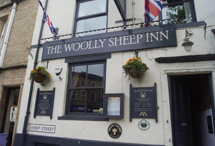 ユースホステル The Woolly Sheep Inn