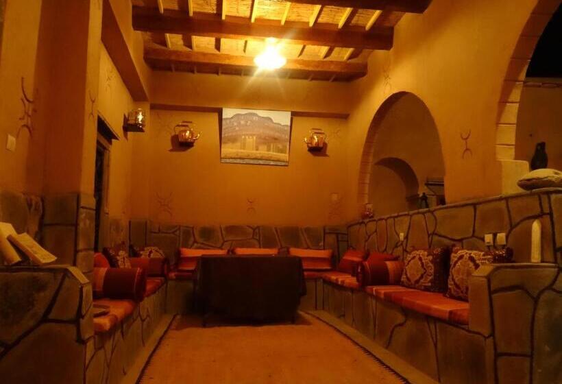 تختخواب و صبحانه Maison D  Hôtes Ait Hmid