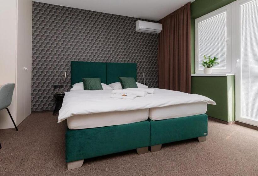 Bed and Breakfast Penzion Tofi