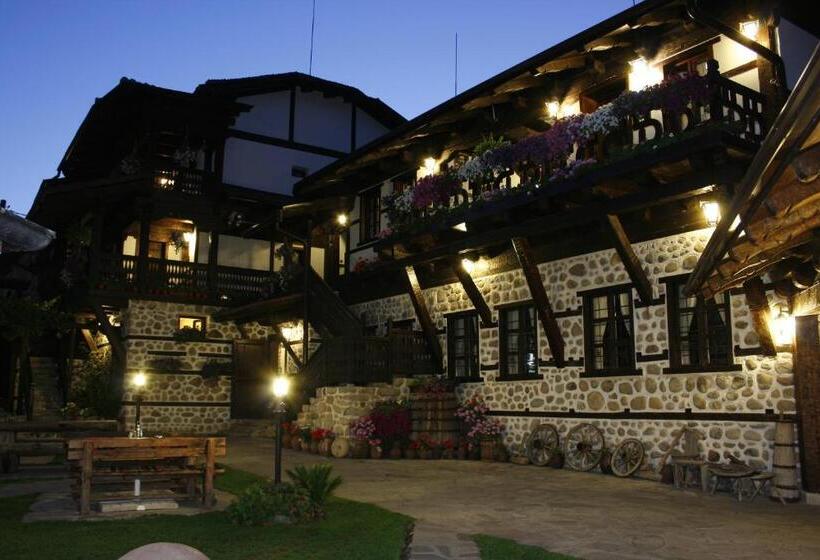 Family Hotel Makedonska Kruchma