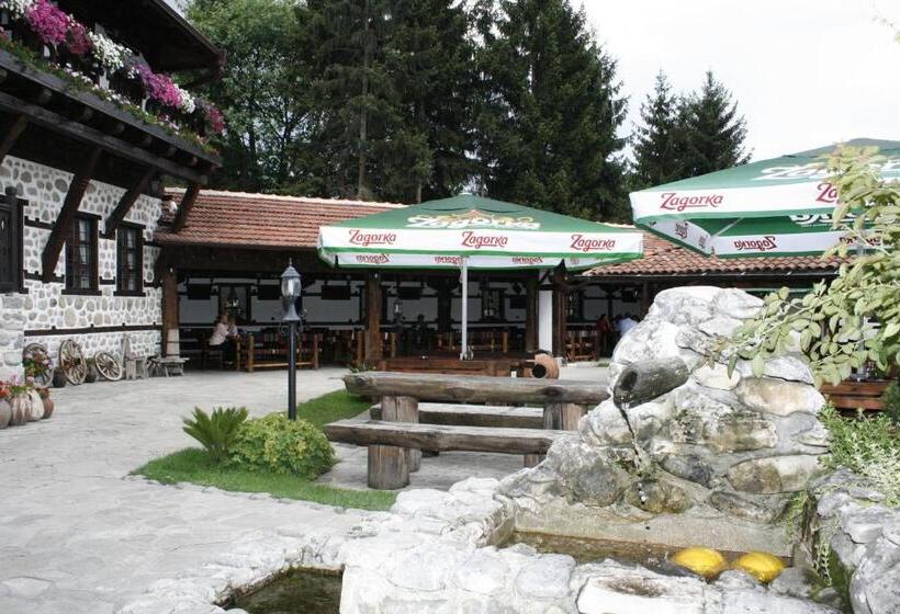 Family Hotel Makedonska Kruchma