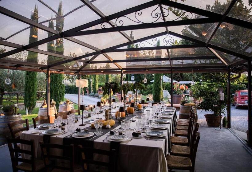 Отель Agriturismo I Pagliai