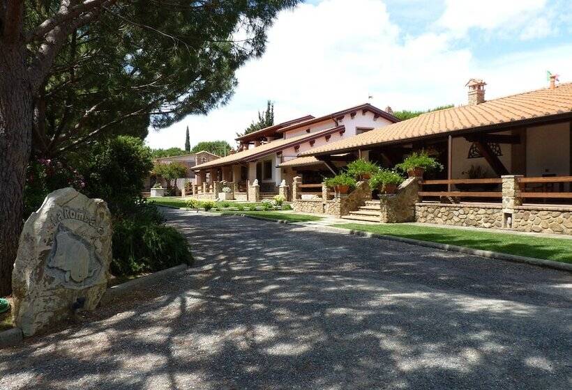 هتل Agriturismo La Rombaia