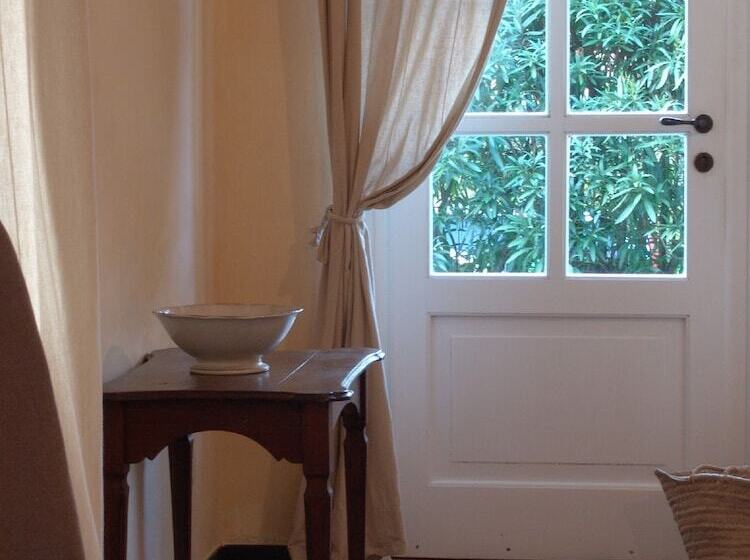 هتل Villanova Apartments   Nature & Wellness