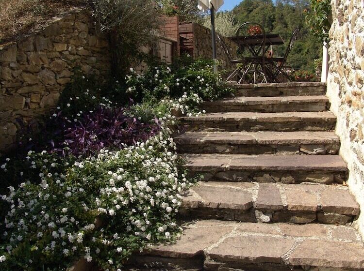 هتل Villanova Apartments   Nature & Wellness