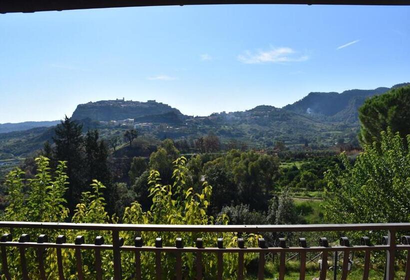 فندق Azienda Agrituristica Biologica Il Querceto